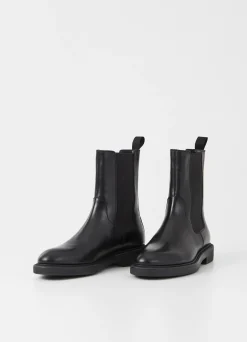 ALEX W BOOTS