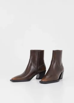 ALINA BOOTS