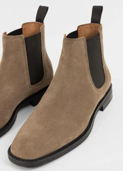 ANDREW BOOTS