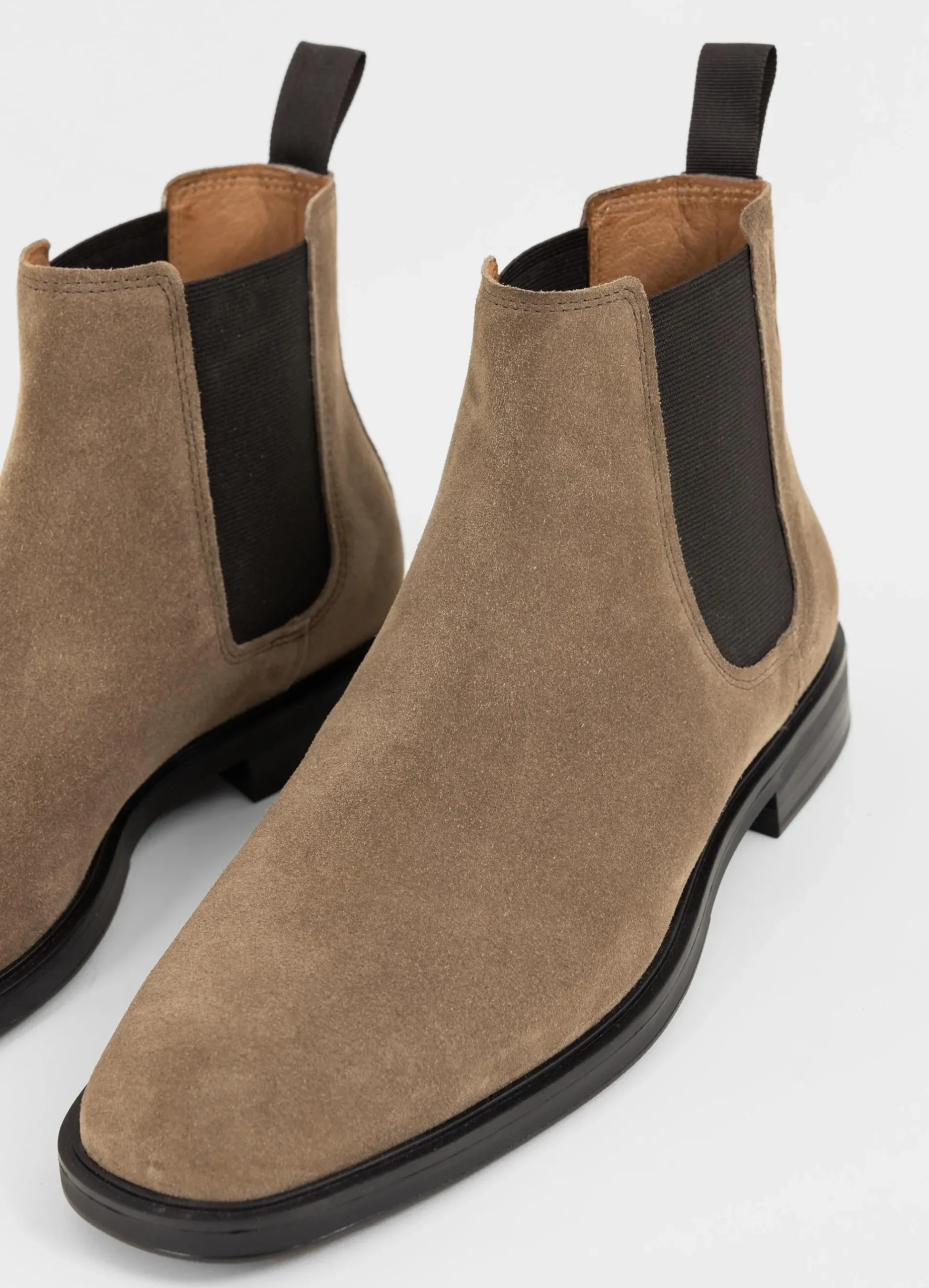 ANDREW BOOTS