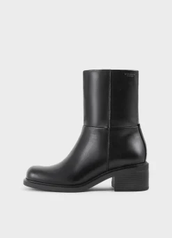 DANIELLA BOOTS