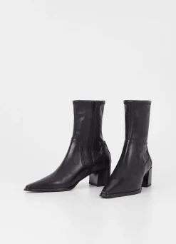 GISELLE BOOTS