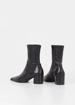 GISELLE BOOTS