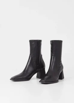 HEDDA BOOTS