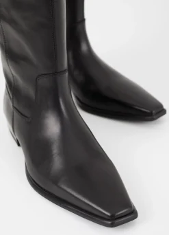 NELLA BOOTS