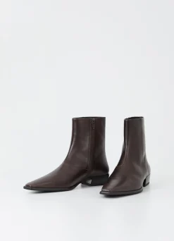 NELLA BOOTS