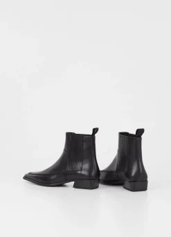 NELLA BOOTS