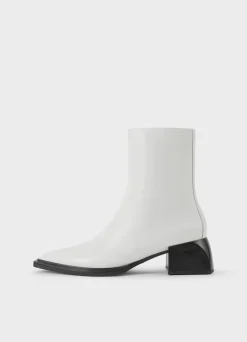 VIVIAN BOOTS